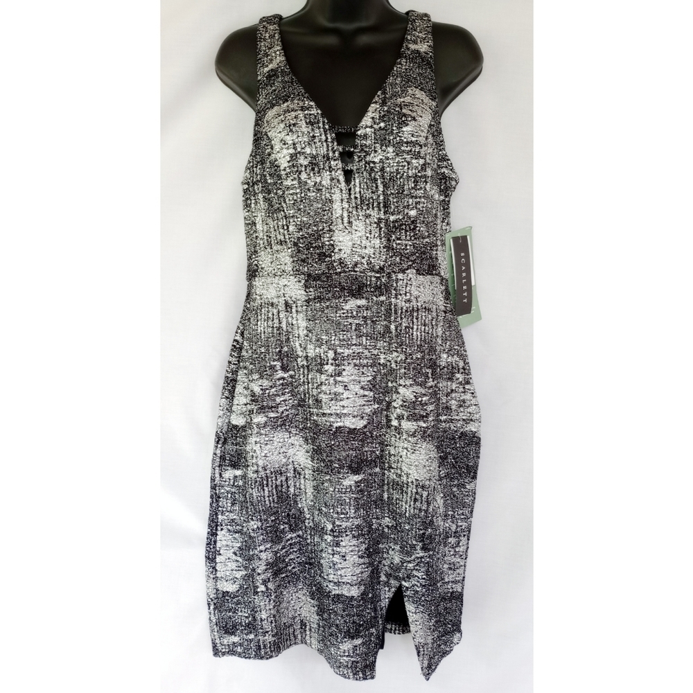 Scarlett▪️Sexy Black & Silver Metallic Dress